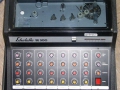 Echolette SE300 8 kanaals mixer met Solid State tape echo met 2 weergavekoppen, zonder deksel.