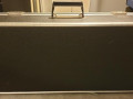 Echolette solid-state equaliser, gesloten koffer.