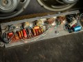 Door Dick Denney Custom Built Outboard Foot Controller voor zijn gemodificeerde AC30 versterker, open AC30 modificatie voor de Custom Built Outboard Foot Controller.