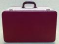 Dynacord DA16V 1961 rood, front met gesloten deksel.