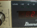Ibanez HD1500 Harmonics delay, display uiterst links.