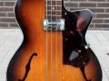 Kansas 1EBS1 Bass met 1 Powertone pickup, body front.