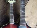 Egmond double neck met zowel een mandoline als gitaarhals, met tremolo en met jack. Een van 4 voor zover bekend, body.