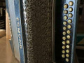 Egmond accordeon, zijkant registers.