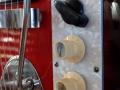 Lion hollow body Teardrop Egmond cat.no 105-3 Redburst, 3 Powertone pickups en TK2 tremolo, controls.