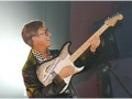 Hank met de Scotsman Fender Mexican Strat tijdens de Final Reunion Tour 2009-2010.