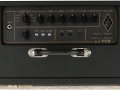 2016- Vox AV15 black panel, 1 kanaal, 8 analoge pre-amp circuits, Effecten Chorus, Delay, Reverb.
