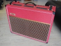 2011 januari Vox AC30C2-RD Vintage Red Limited Edition, Korg China, 12 inch Chinese Greenbacks.
