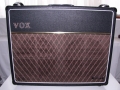 Front Vox AC30 TB oktober 1965, Grey Panel, open Vox logo.