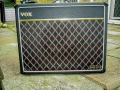 Front Vox Escort 50 Solid State Bass.