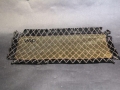 Vox grillcloth Black lattice vanaf 1964-1965, verkleurd naar bruin.