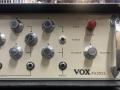 Vox transistor versterker PA 50 SS 4 kanaals (3 micro + 1 muziek) 50 watt 1969 VSEL, display rechts.