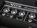 1967- Vox Sovereign Bass V117 60 watt RMS, Normal channel 2 inputs en Top Boost switch, Volume, Bass, Treble controls, Bass channel 2 inputs Volume, Tone X controls.